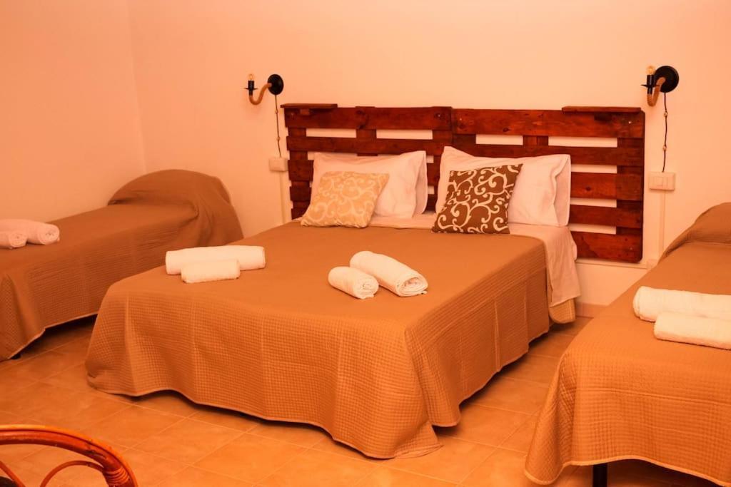 ניקוטרה A Rizzilla Guest House מראה חיצוני תמונה